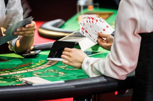 royal slot royal slot Celebsroulette Table Access